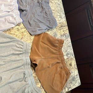 Lot of shorts 5 ASICS wild fable more med and large